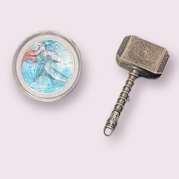 Marvel Avengers, Thor Collectibles, REAL SILVER, Silver Dollar Coin, Mini Hammer - Picture 1 of 6
